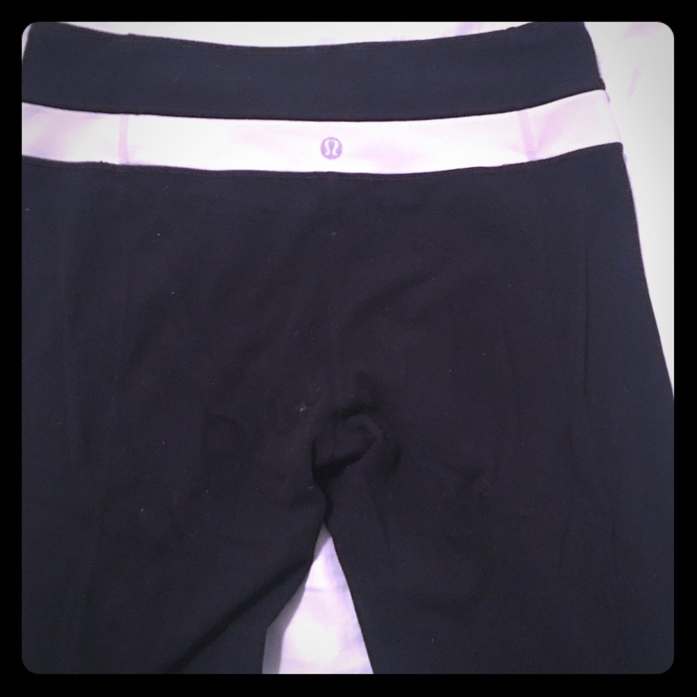 EUC Lululemon Moon yoga pants